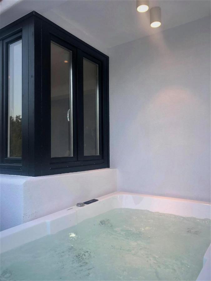 Candele Suites Fira  Luaran gambar